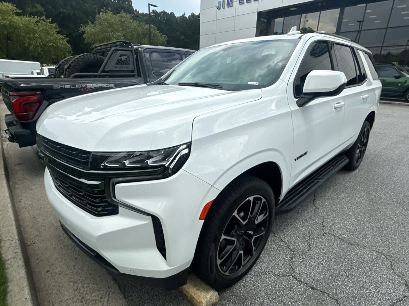 Used 2022 Chevrolet Tahoe RST RWD image 1
