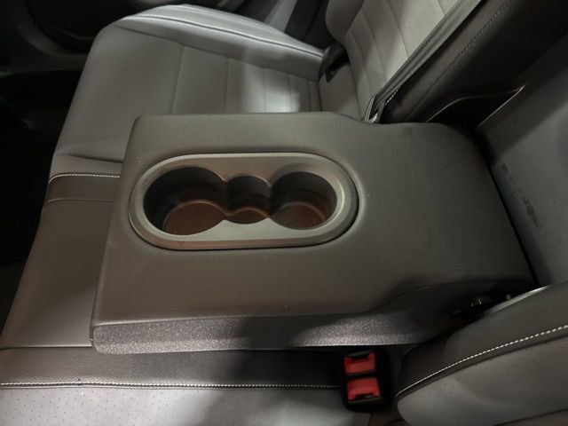 Certified 2025 Volkswagen Jetta SE FWD image 24