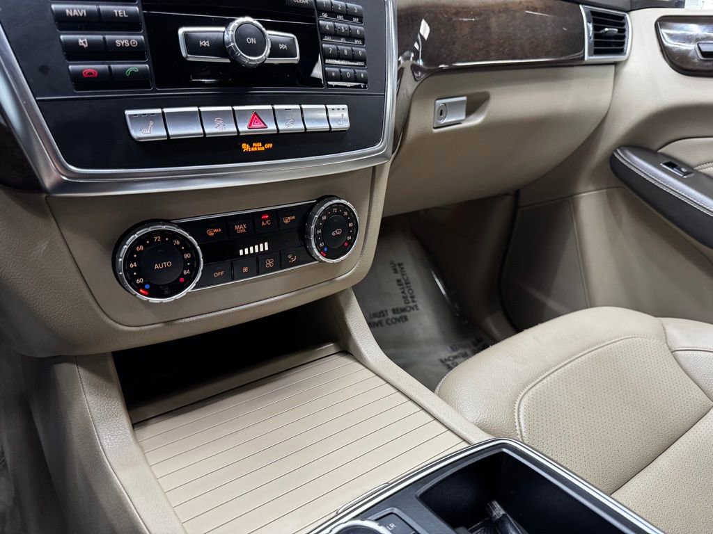 Used 2015 Mercedes-Benz ML 350 4MATIC image 26