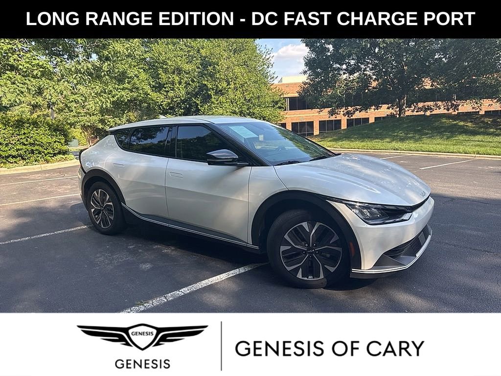 Used 2024 Kia EV6 Light RWD image 1