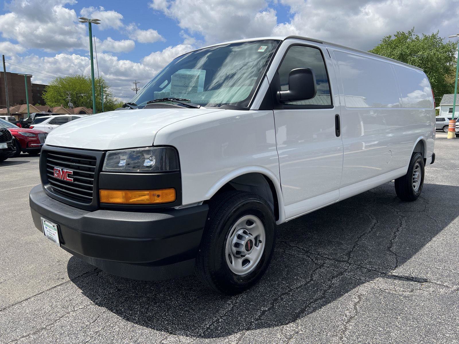 New 2026 GMC Savana 2500 Extended RWD image 10