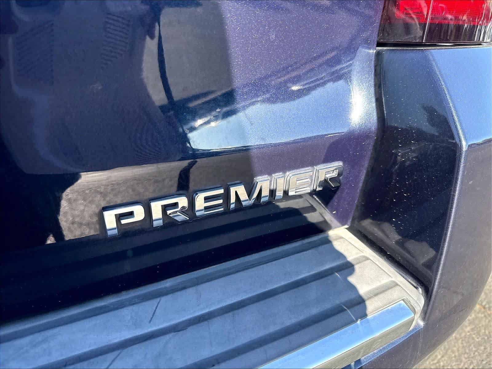 Used 2019 Chevrolet Tahoe Premier w/ Premier Plus Edition AWD/4WD image 22