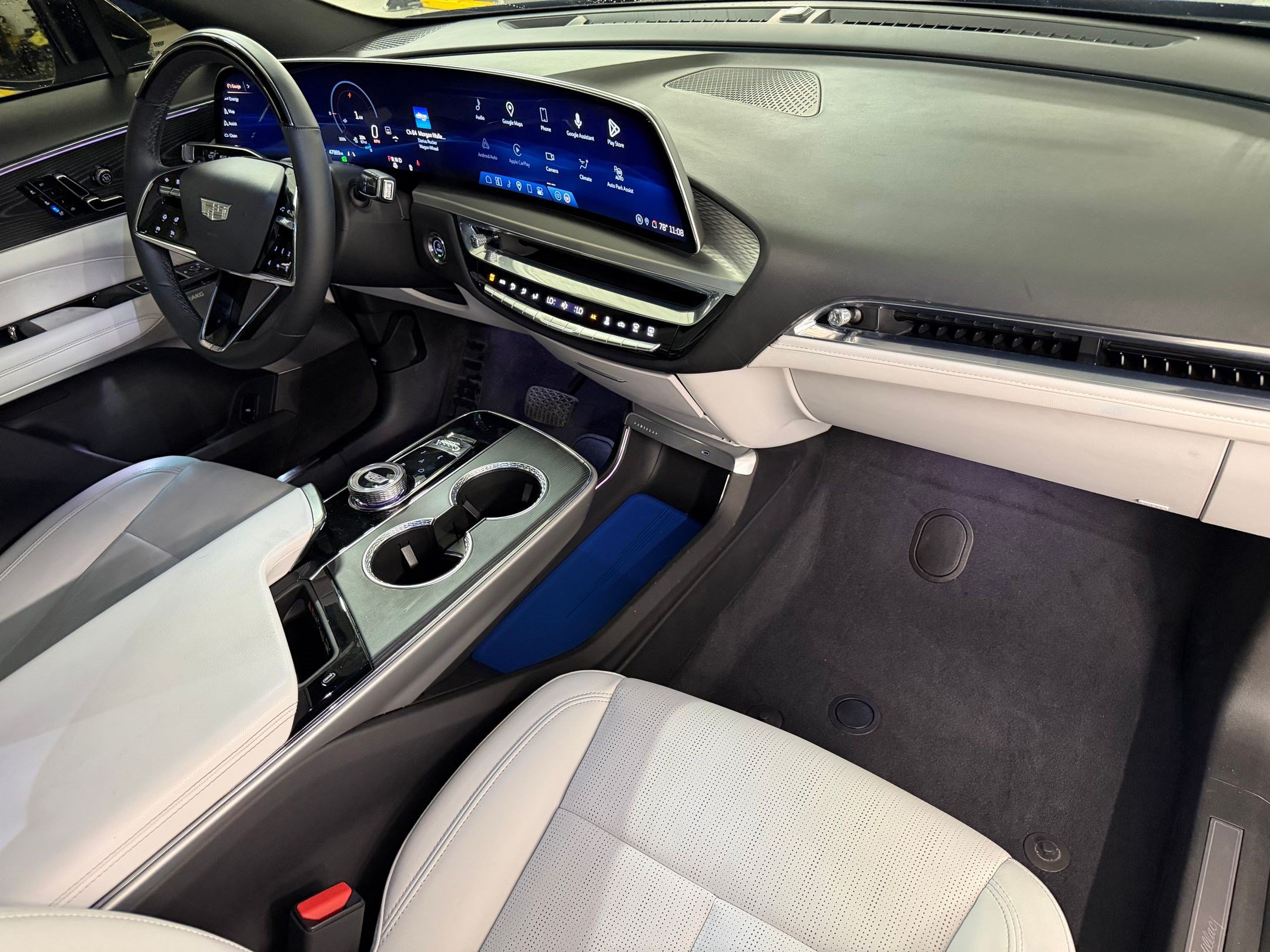 Certified 2024 Cadillac Lyriq Sport RWD image 48