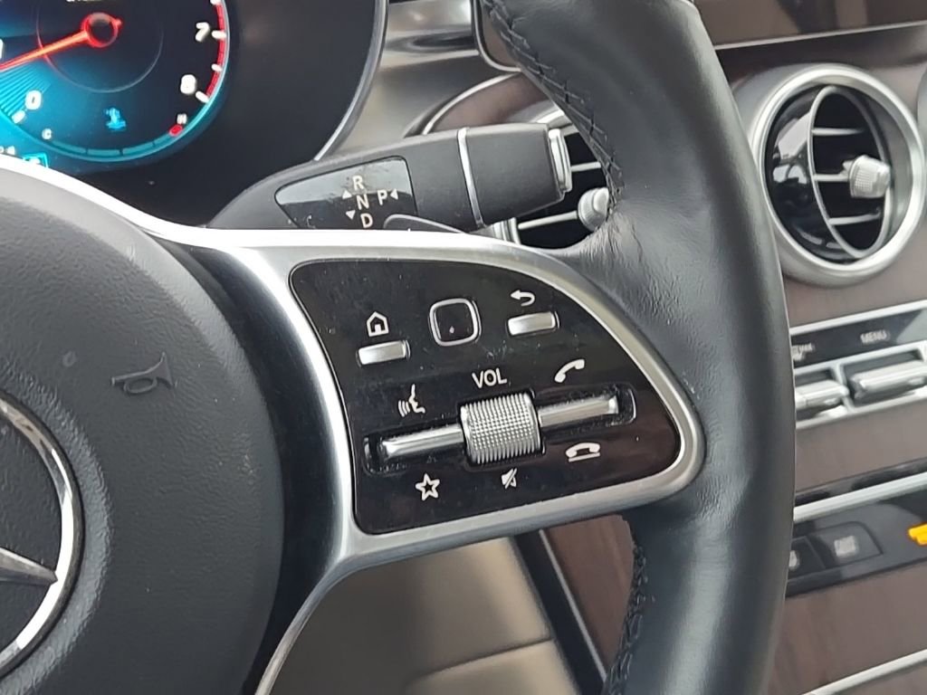 Used 2021 Mercedes-Benz GLC 300 GLC 300 image 28