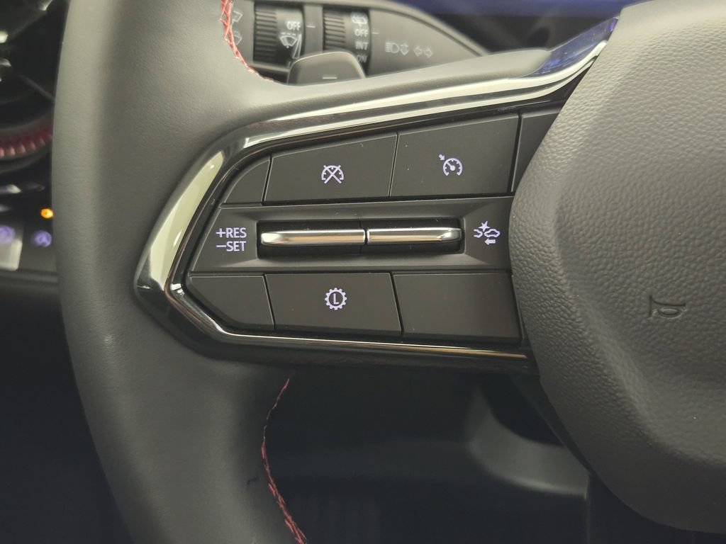 New 2026 Chevrolet Equinox RS w/ Convenience Package III FWD image 30