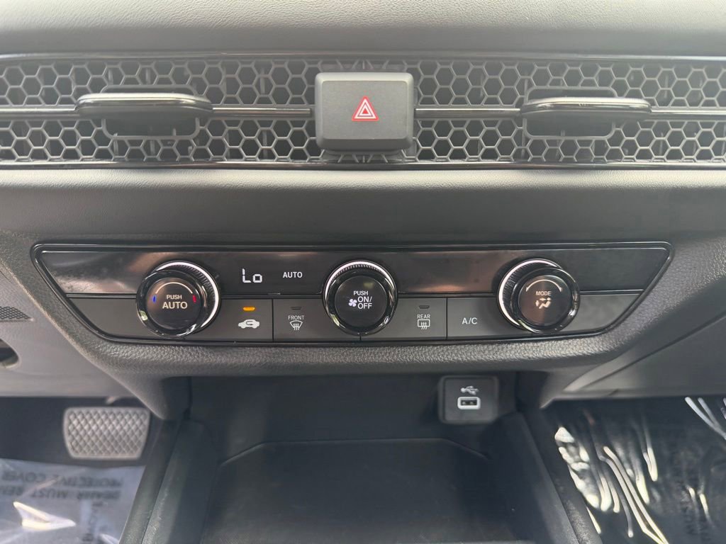Used 2024 Honda HR-V LX image 26