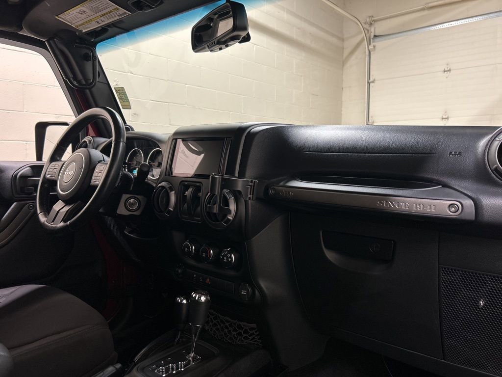 Used 2013 Jeep Wrangler Sport image 16