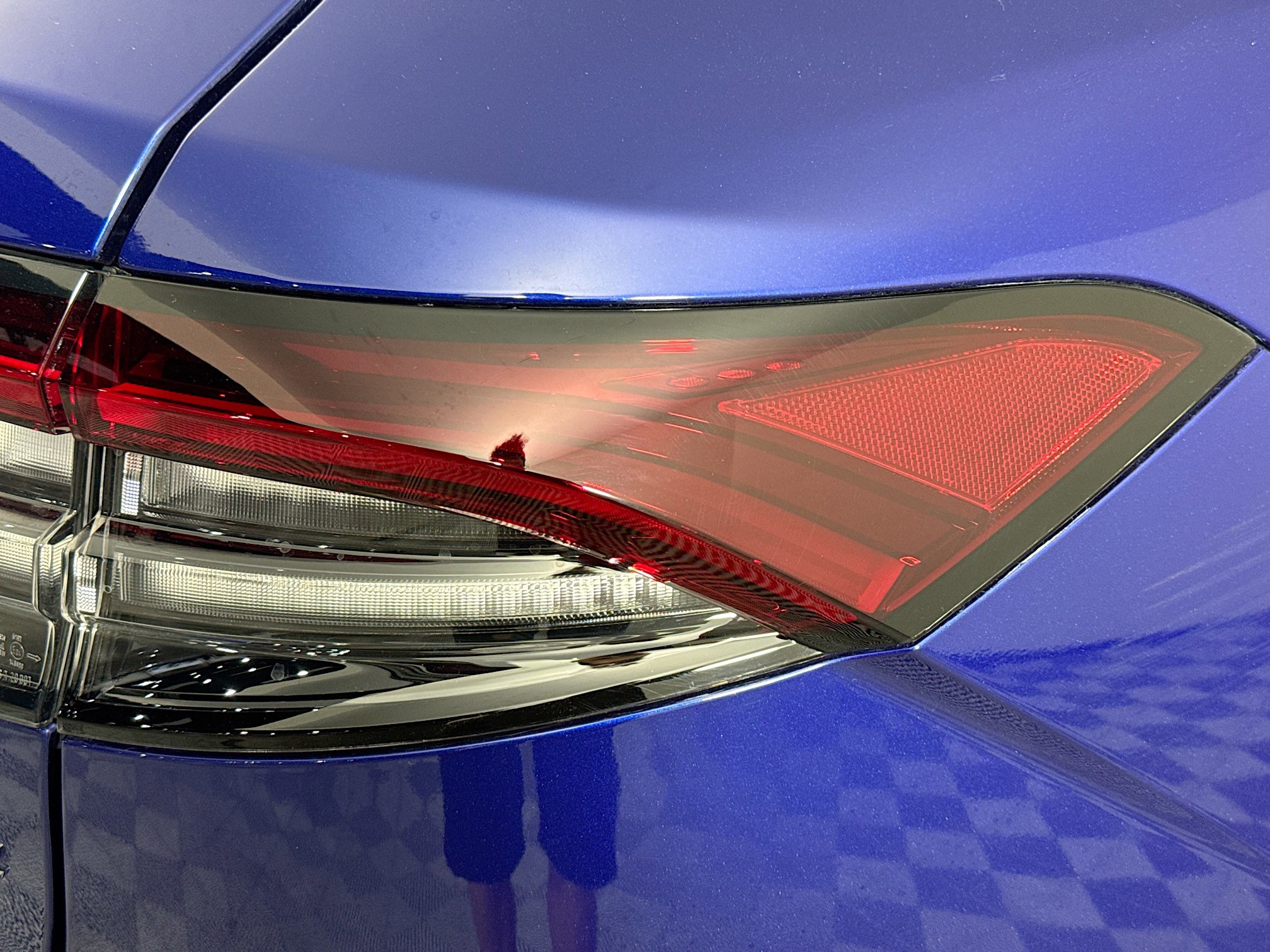 Used 2021 Maserati Levante image 33