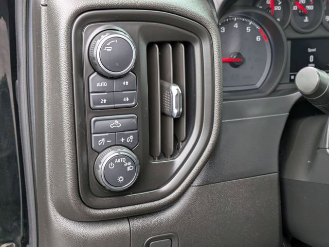 Used 2020 Chevrolet Silverado 1500 Custom Trail Boss w/ Custom Convenience Package image 14