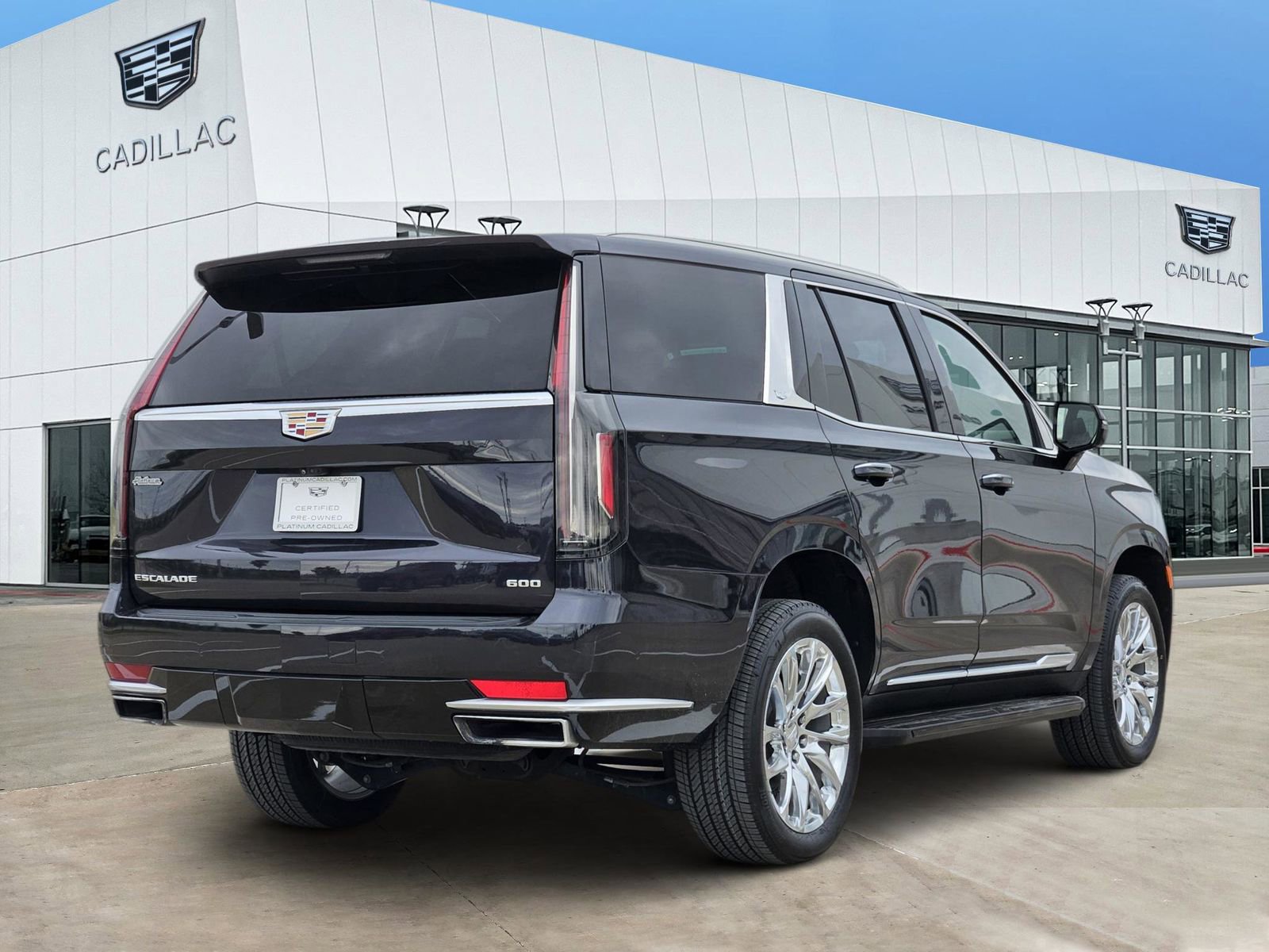 Certified 2023 Cadillac Escalade Premium Luxury AWD/4WD image 5