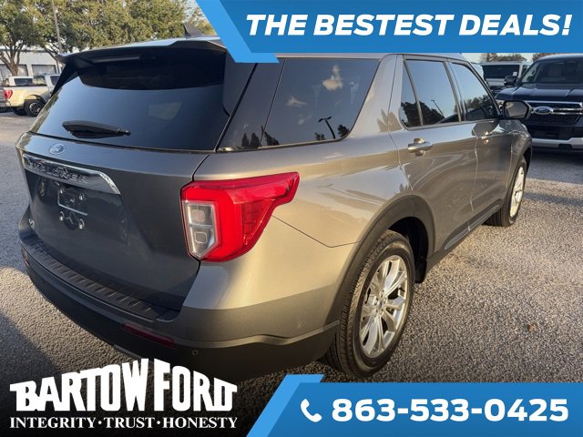 Used 2024 Ford Explorer XLT w/ Equipment Group 202A image 5