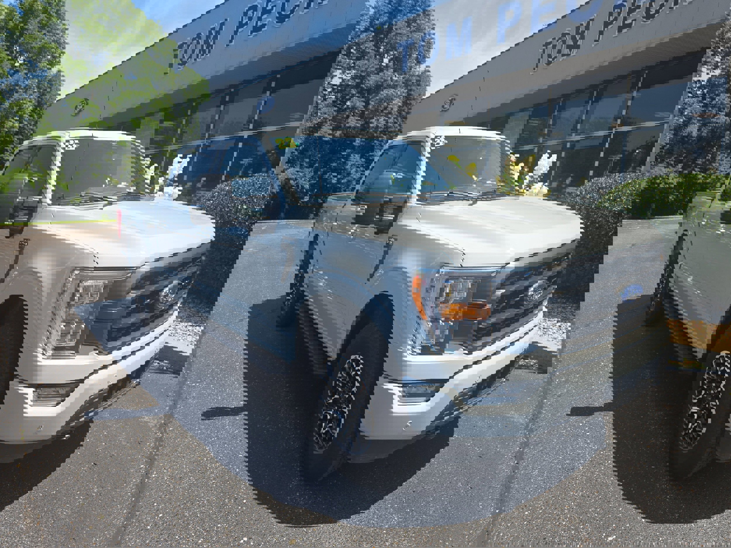 Used 2023 Ford F150 XLT w/ Equipment Group 302A High image 1