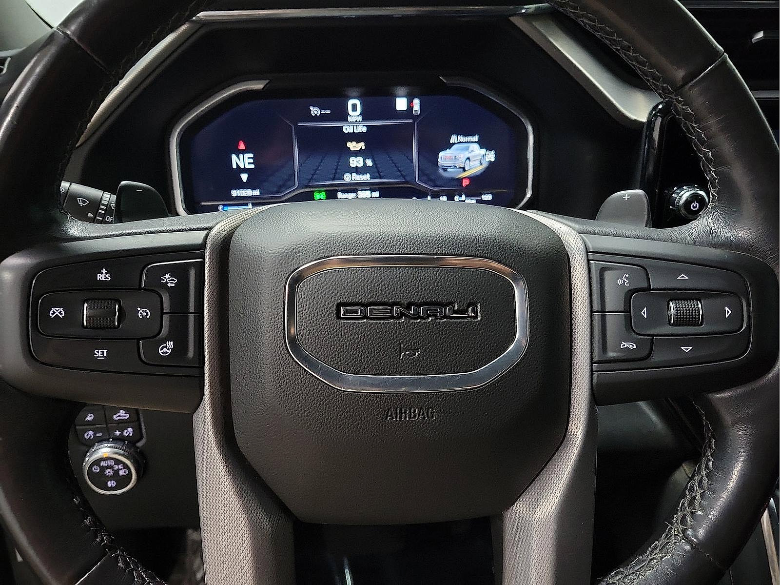 Used 2022 GMC Sierra 1500 Denali AWD/4WD image 16