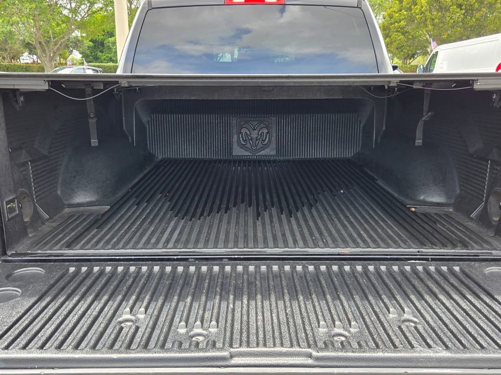 Used 2017 RAM 1500 Express w/ Express Value Package image 13