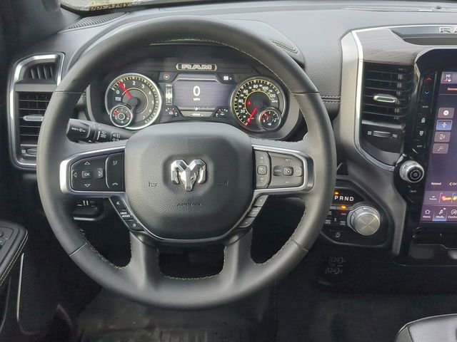 Used 2025 RAM 1500 Laramie AWD/4WD image 14