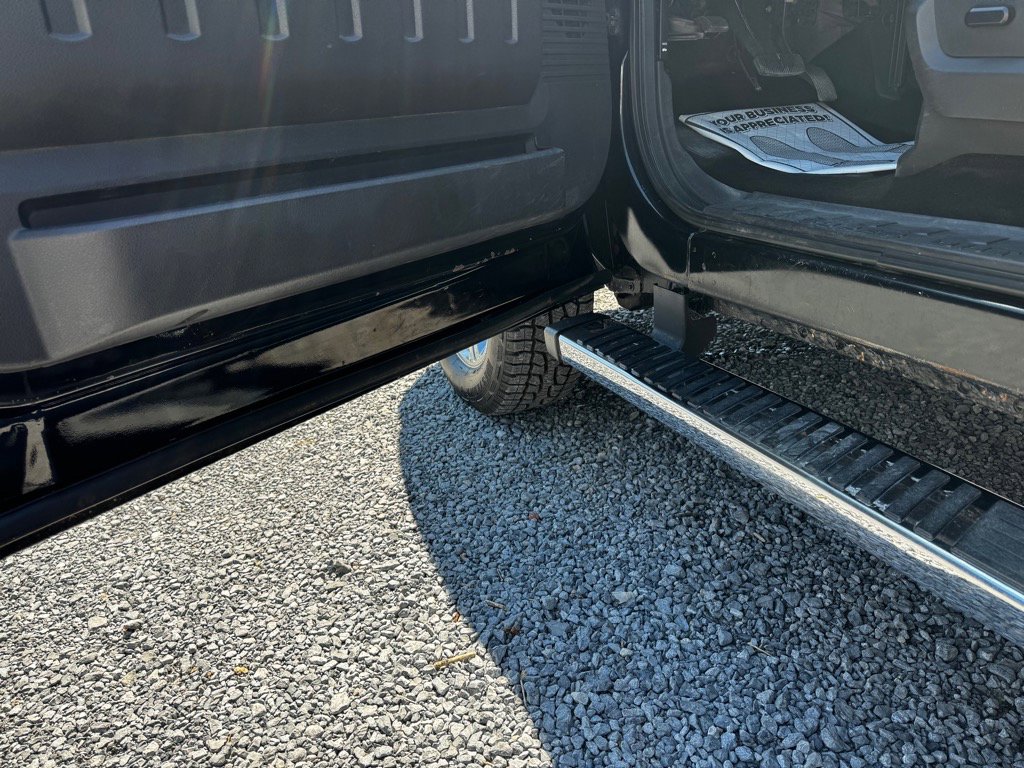 Used 2016 Ford F250 Lariat w/ Chrome Package image 9