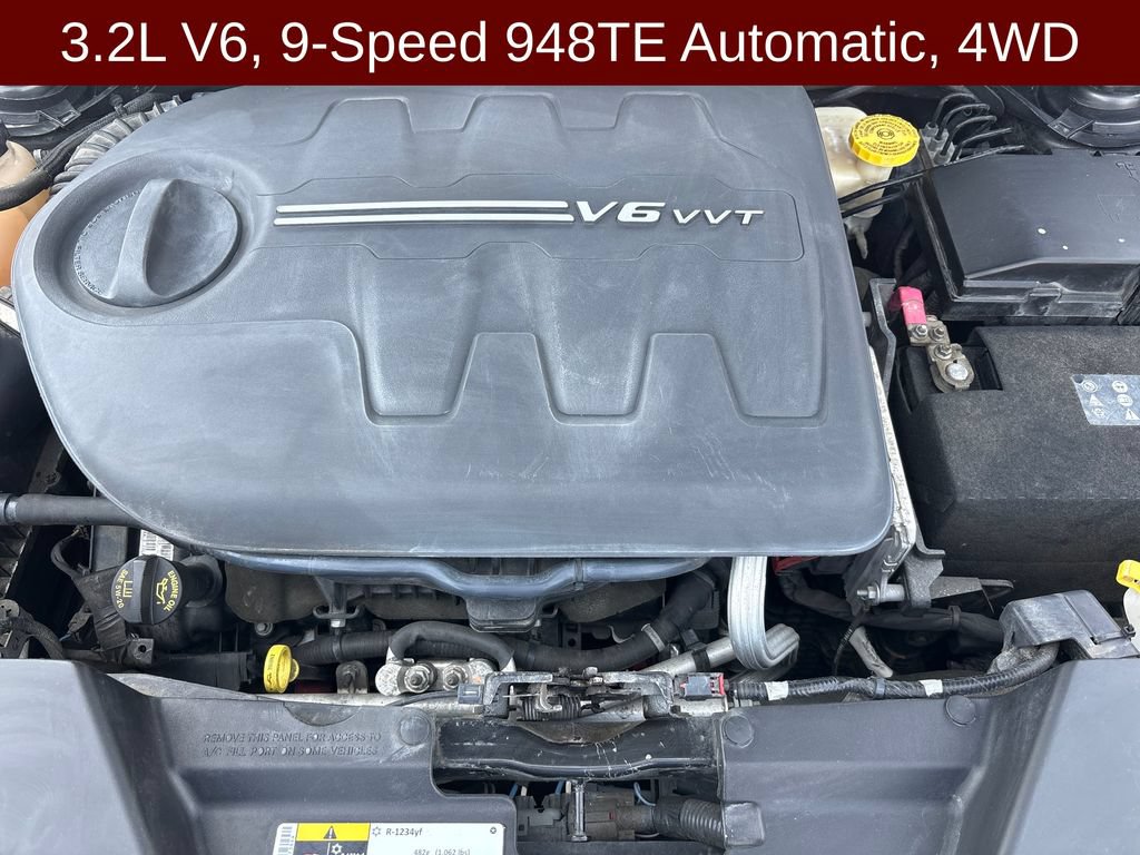 Used 2015 Jeep Cherokee Limited AWD/4WD image 3