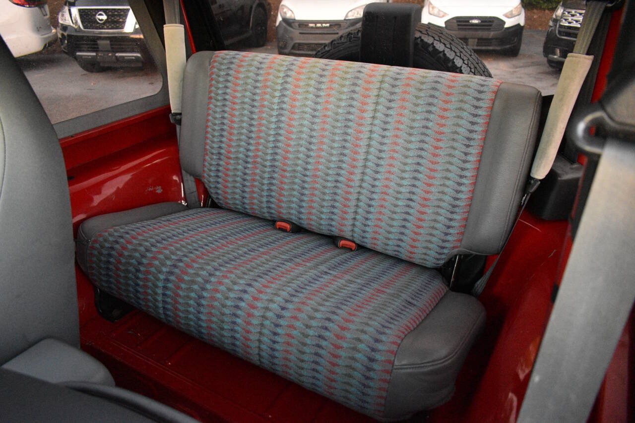 Used 1997 Jeep Wrangler Sport AWD/4WD image 9