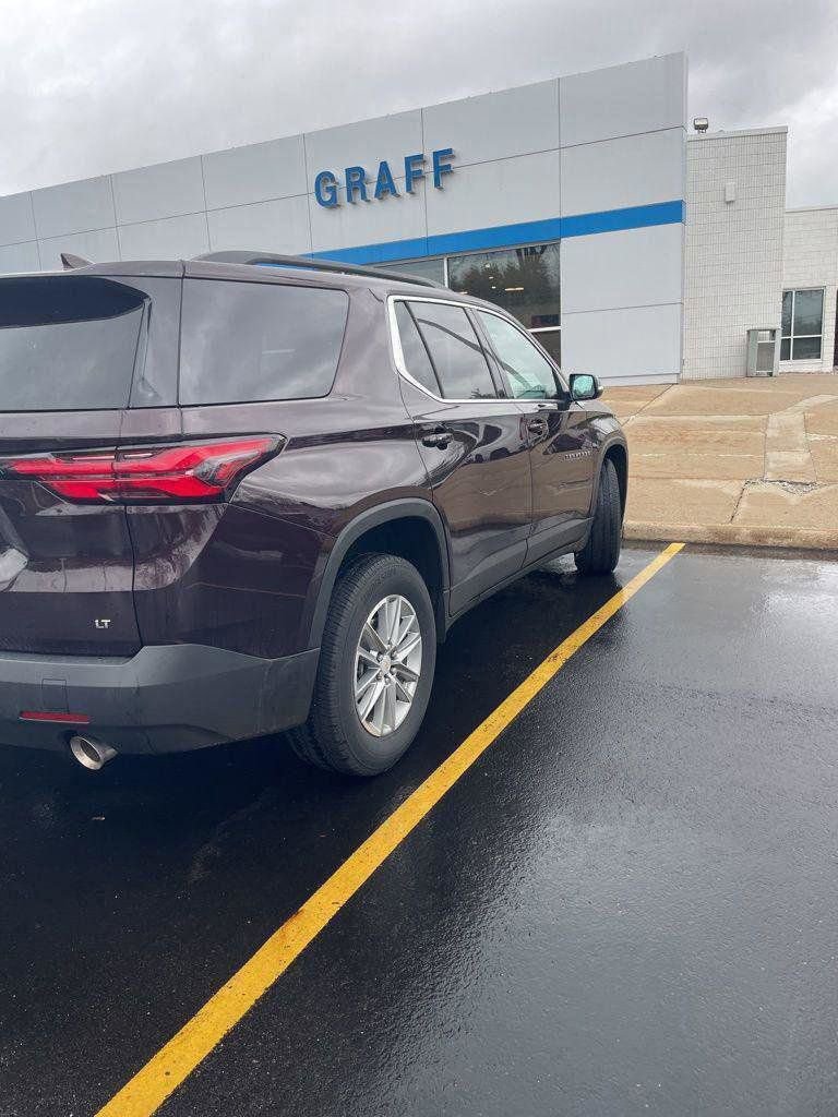 Certified 2023 Chevrolet Traverse LT FWD image 3