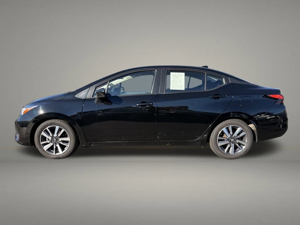 Used 2023 Nissan Versa SV video 2