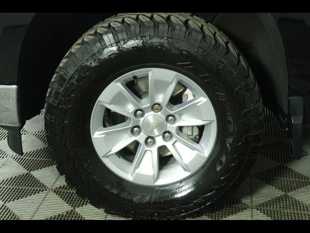 Used 2023 Chevrolet Silverado 1500 LT image 10