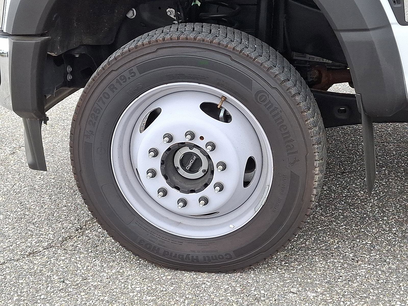 Used 2023 Ford F450 XL image 9