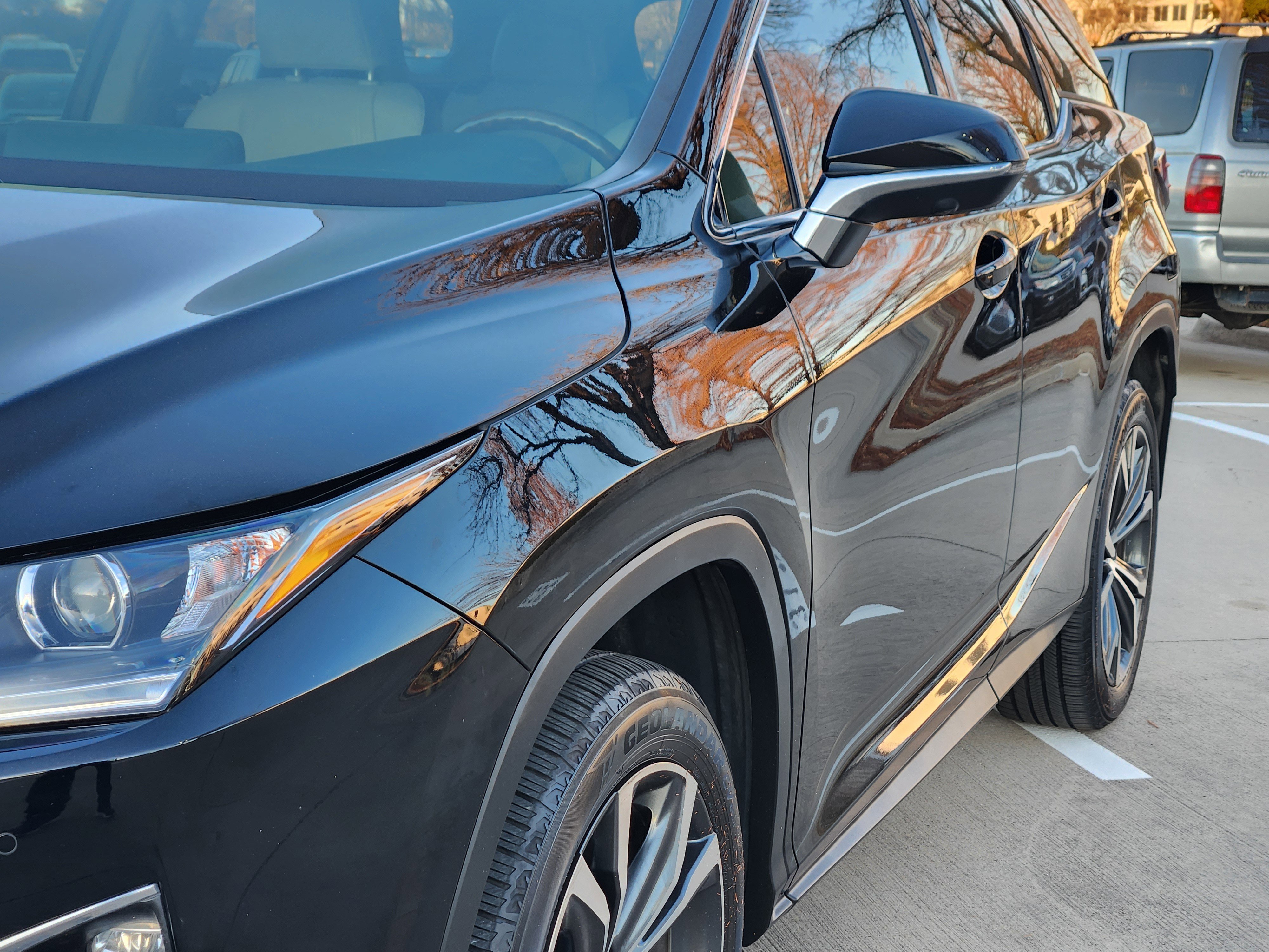 Used 2019 Lexus RX 350L FWD image 9