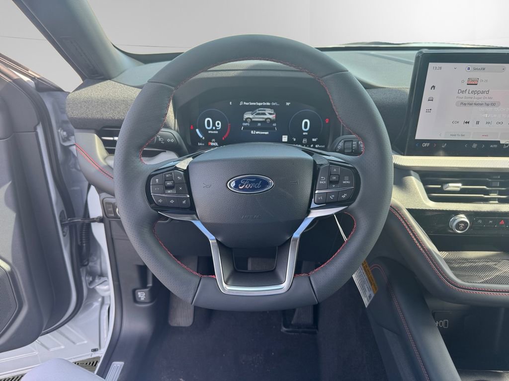 New 2026 Ford Explorer ST-Line w/ ST-Line Street Pack image 12