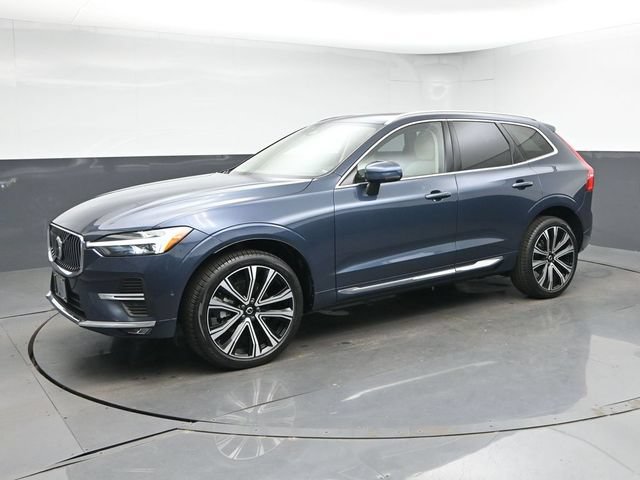 Used 2023 Volvo XC60 B5 Ultimate w/ Climate Package AWD/4WD image 4