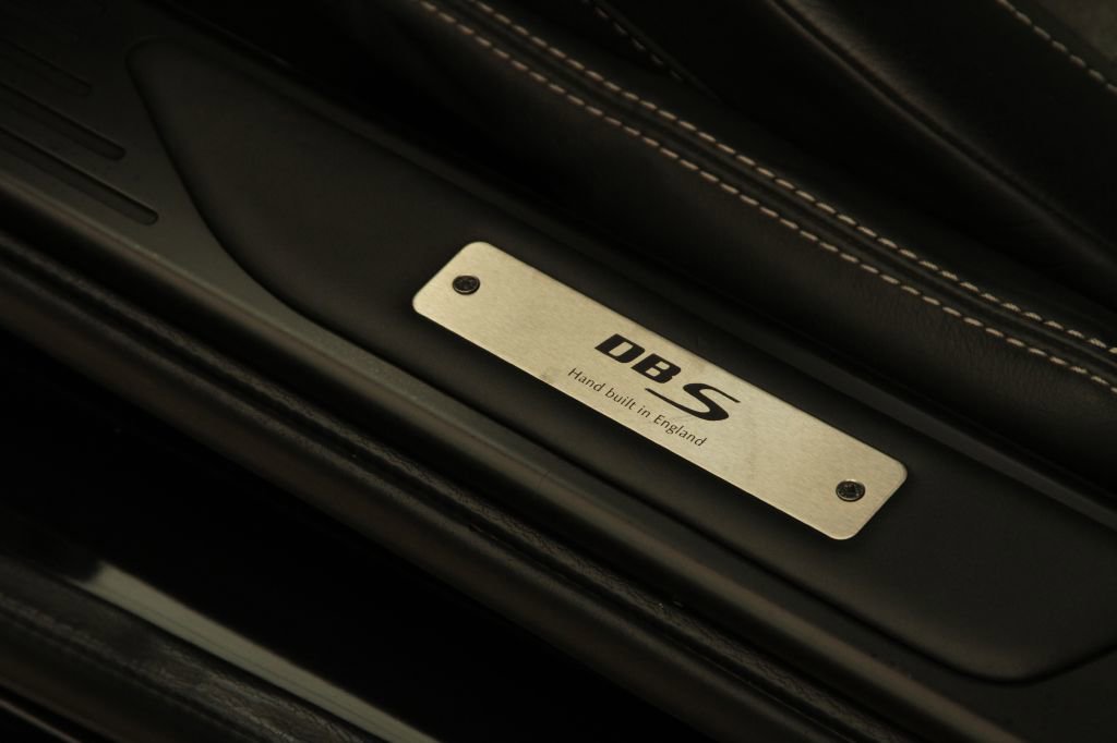 Used 2009 Aston Martin DBS Coupe RWD image 45