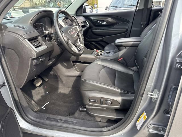Used 2023 GMC Terrain SLT image 25