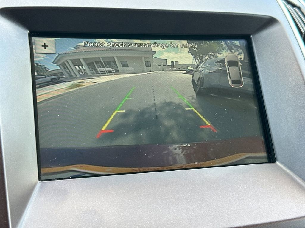 Used 2017 Ford Edge Titanium w/ Equipment Group 301A FWD image 19