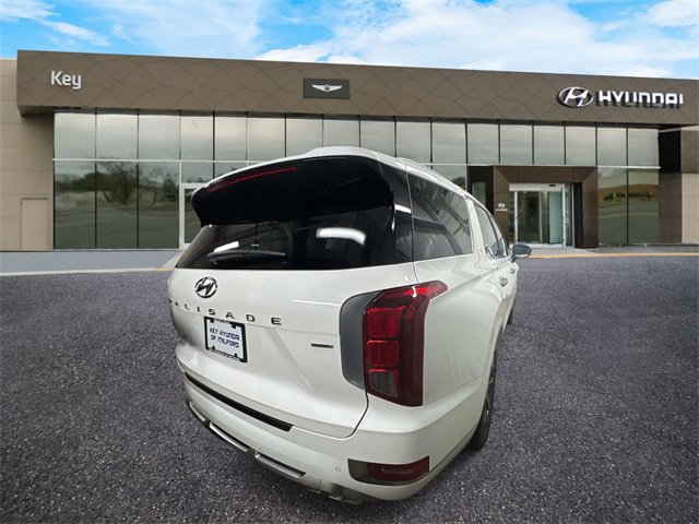 Used 2022 Hyundai Palisade Calligraphy image 6