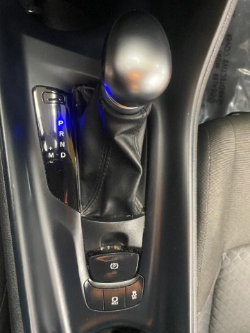 Used 2020 Toyota C-HR LE image 29