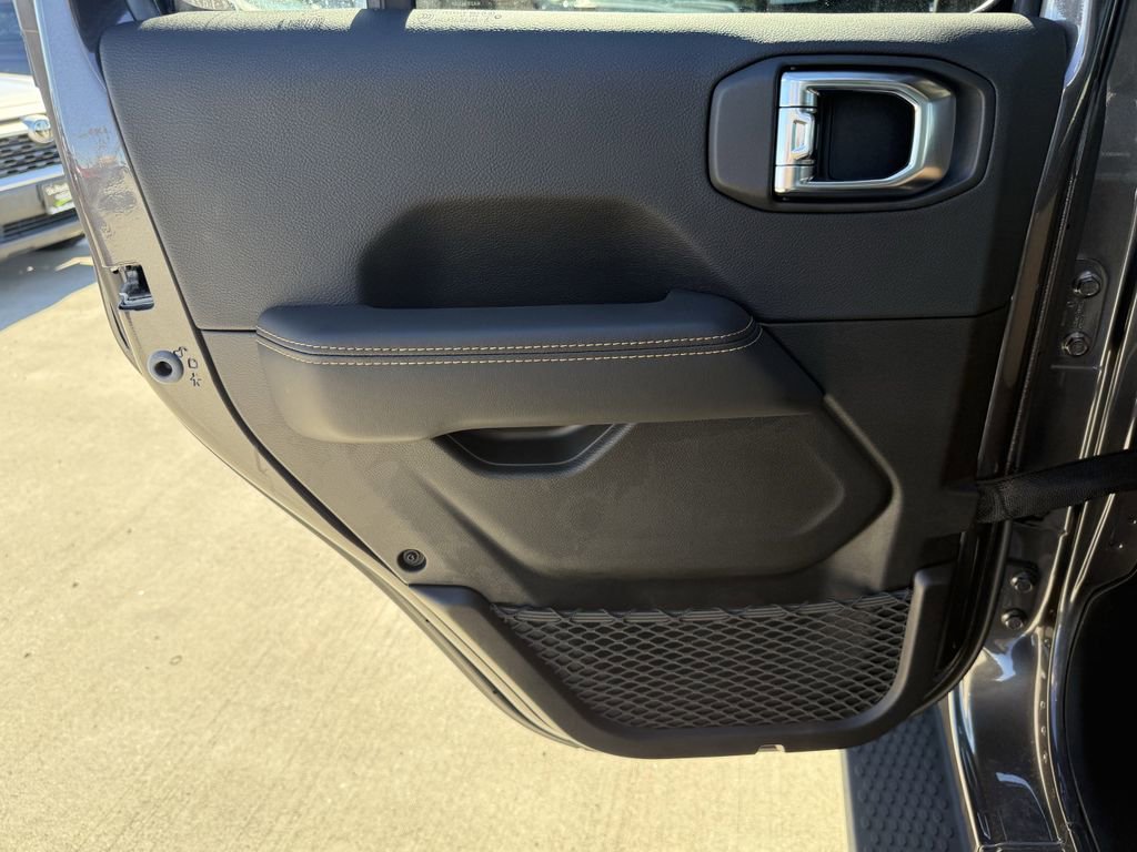 New 2025 Jeep Wrangler Sahara image 23