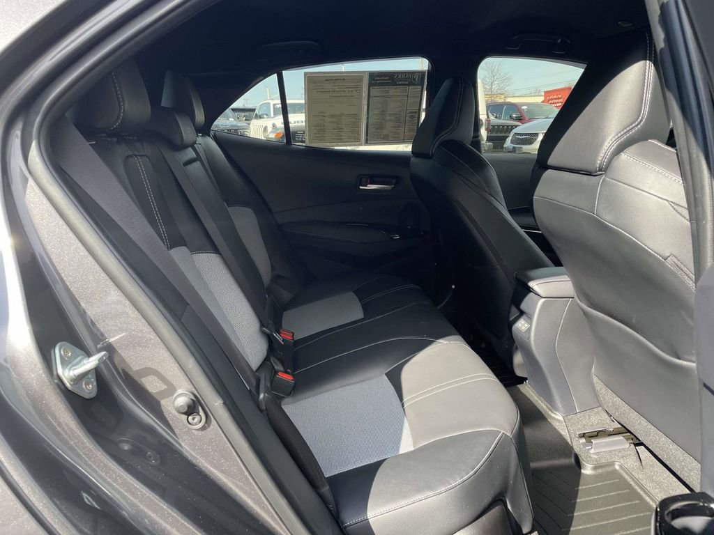 Used 2025 Toyota Corolla XSE image 17