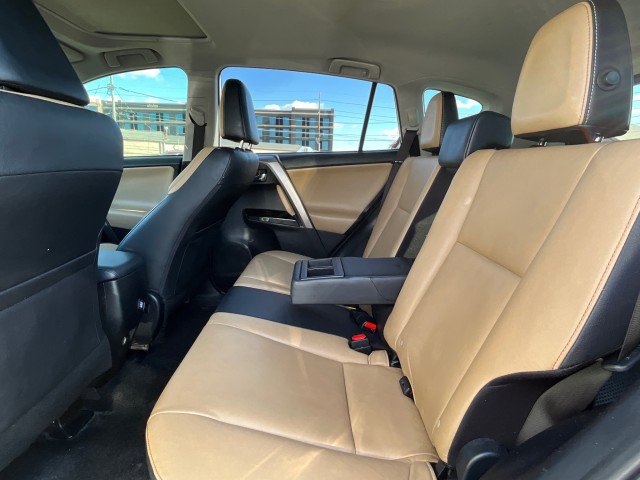 Used 2018 Toyota RAV4 Limited image 33