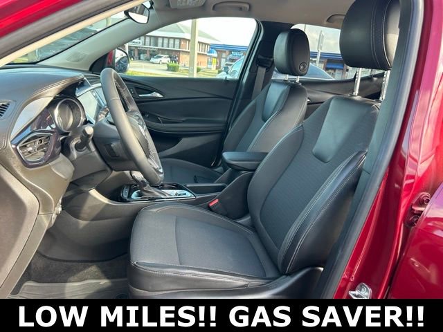 Used 2021 Buick Encore GX Select w/ Sport Touring Package FWD image 14