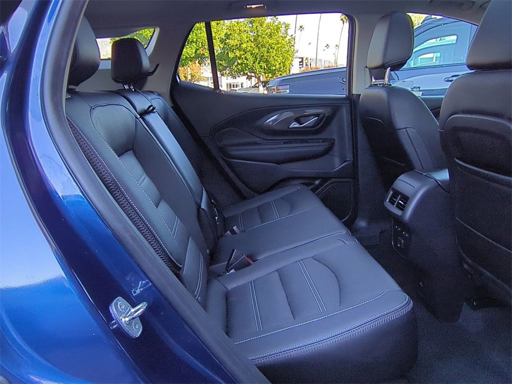 Used 2022 GMC Terrain Denali w/ Denali Premium Package image 30