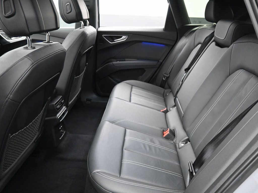 Used 2023 Audi Q4 e-tron Premium Plus w/ Premium Plus image 27