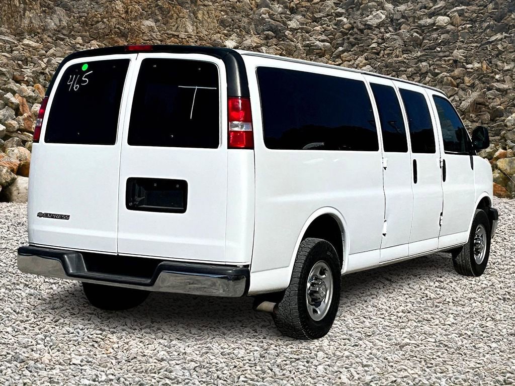 Used 2020 Chevrolet Express 3500 LT w/ LT Preferred Equipment Group image 2