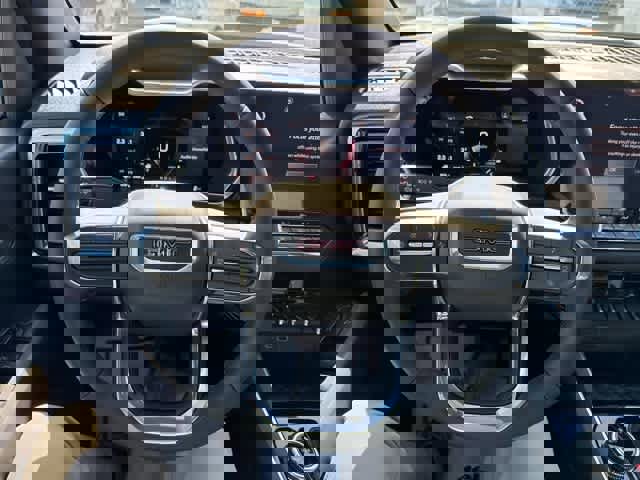 New 2025 GMC Canyon Elevation w/ Convenience Package image 19