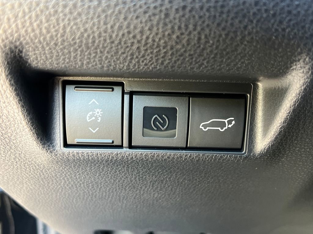 New 2026 Toyota RAV4 XSE w/ Weather Package AWD/4WD image 28