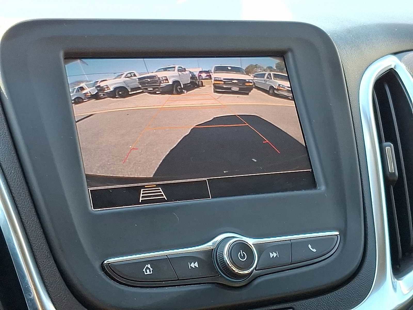 Used 2023 Chevrolet Equinox LT w/ LPO, Floor Liner Package image 20