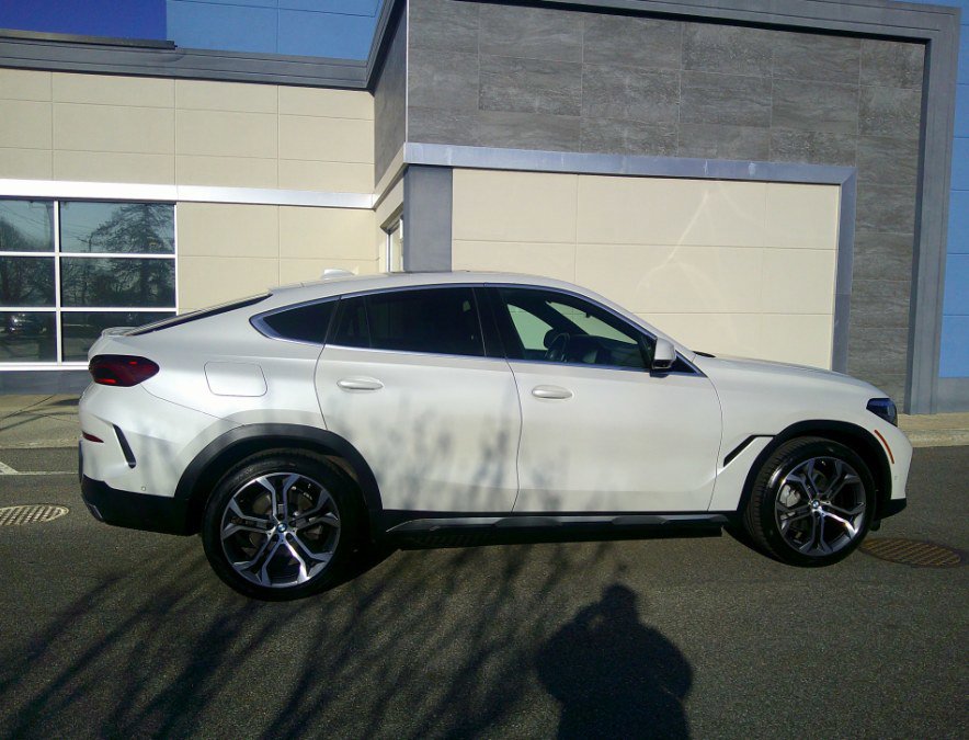 Used 2020 BMW X6 xDrive40i w/ Premium Package image 32