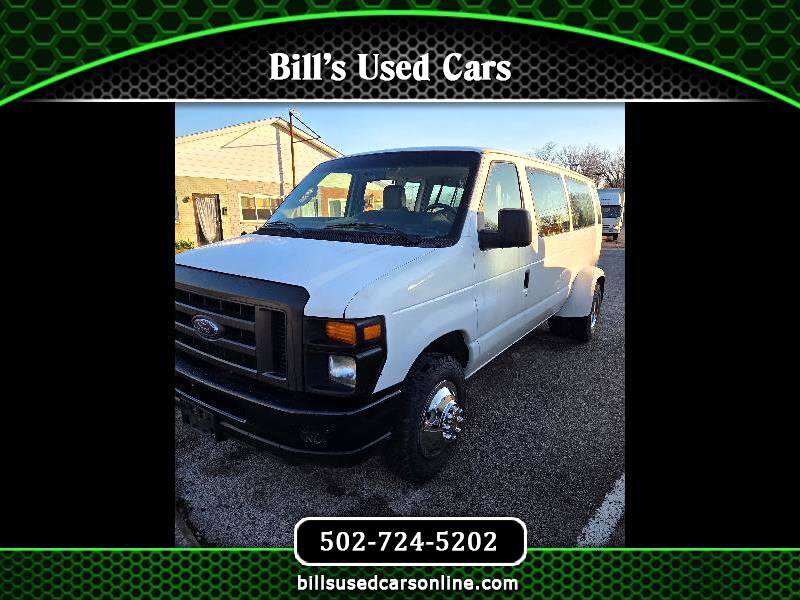 Used 2009 Ford E-350 and Econoline 350 Extended Wagon Super Duty image 1