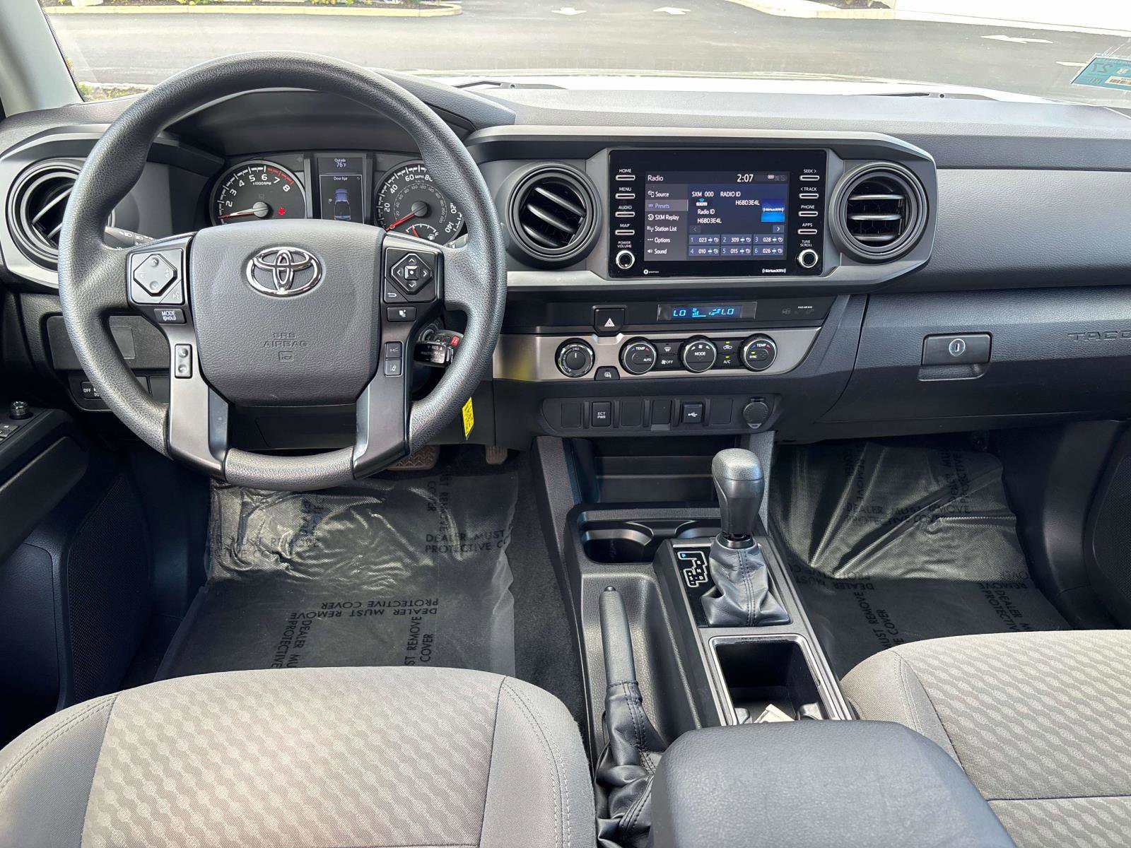 Used 2022 Toyota Tacoma SR AWD/4WD image 9