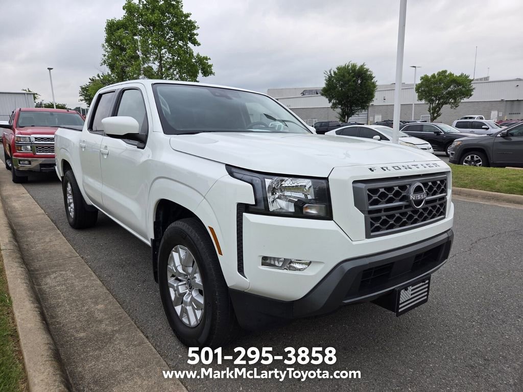 Used 2022 Nissan Frontier SV RWD image 3