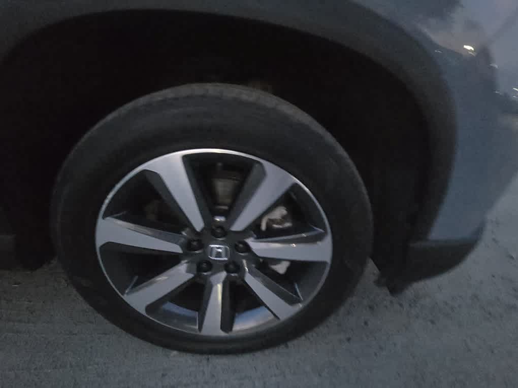 Used 2024 Honda Pilot Touring image 6