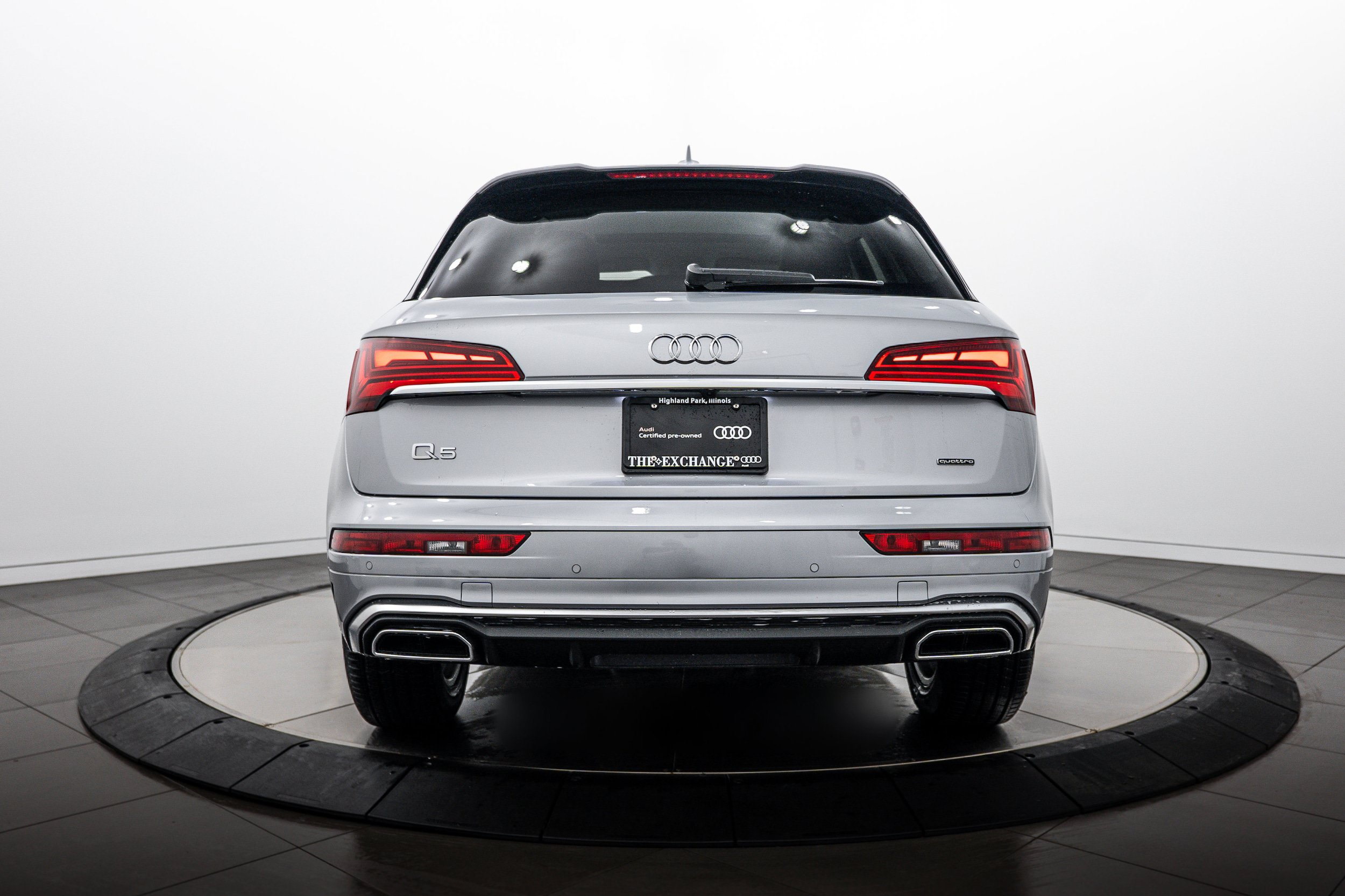 Certified 2023 Audi Q5 2.0T Premium w/ Convenience Package AWD/4WD image 21